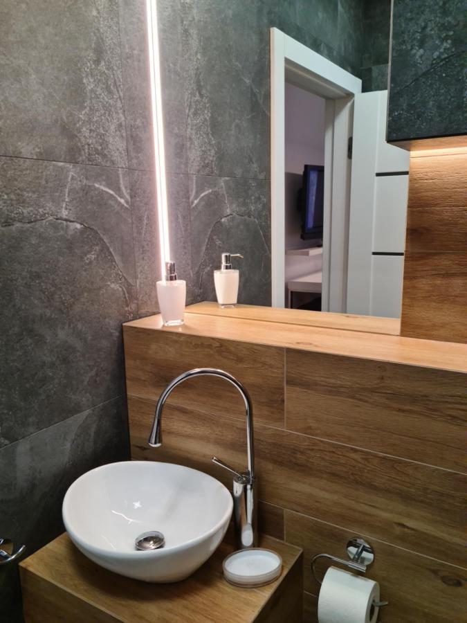 Апартаменти Turkus Apartament Краків Екстер'єр фото
